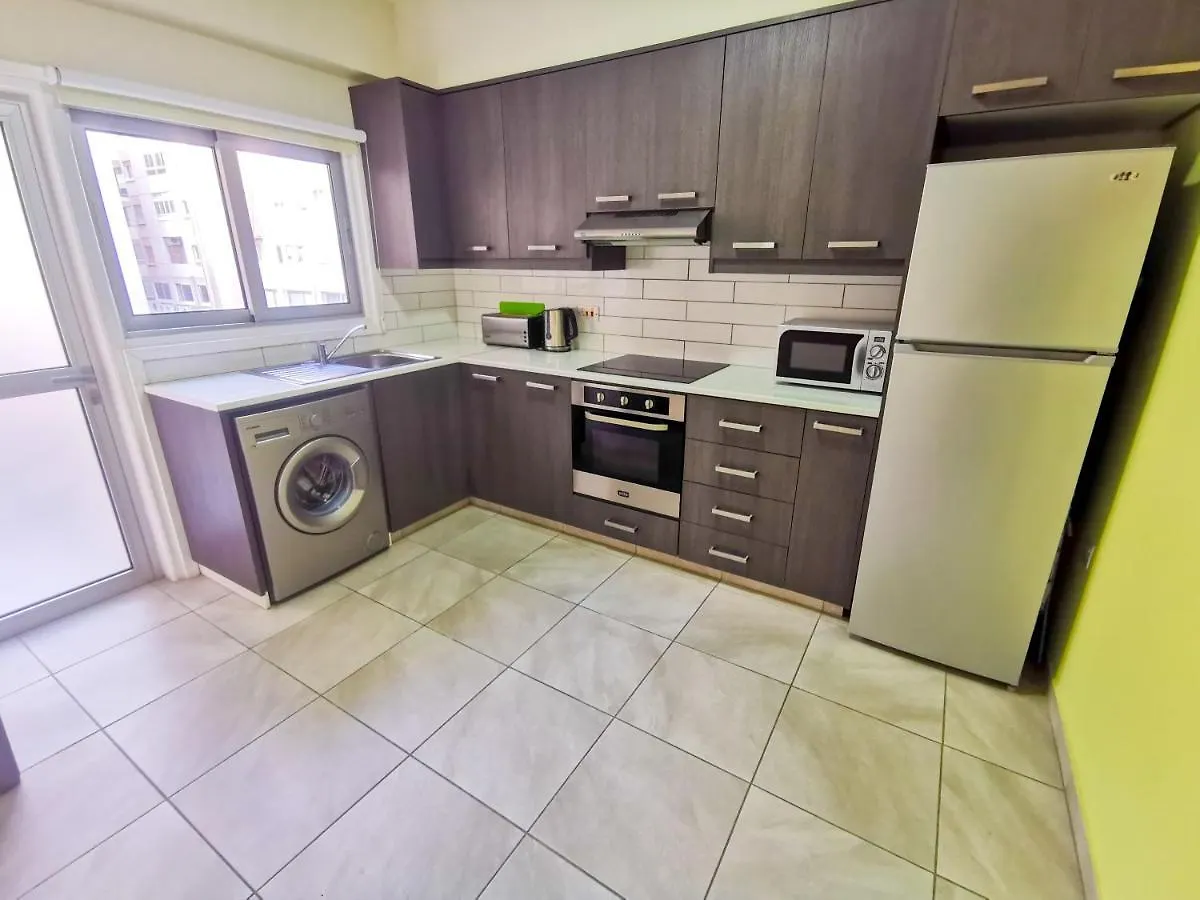 Apartment Beach-A-Holic Apartment, 2 Min Distance From Larnaca Marina Cyprus